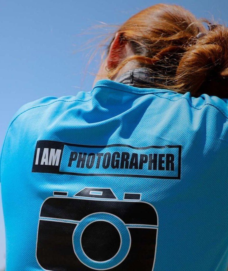 The back of the Pixel team shirt: I am photographer